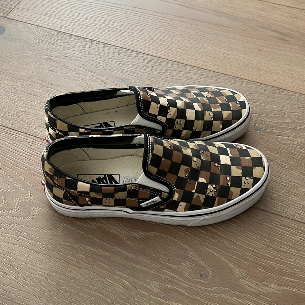 Vans camo checkerboard slip ons